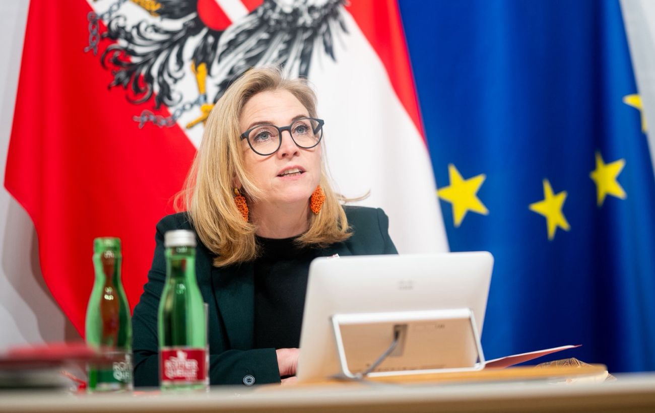 Фото новини