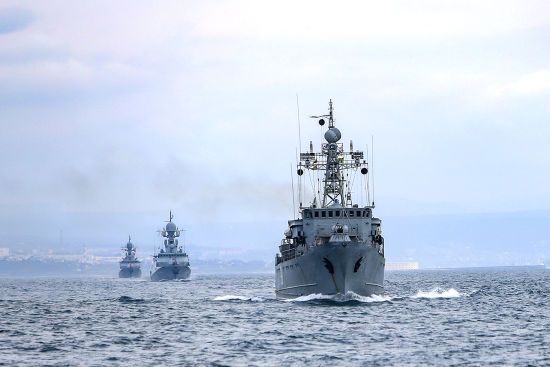 Росія збирається створити військово-морську базу на півночі Африки — Bloomberg