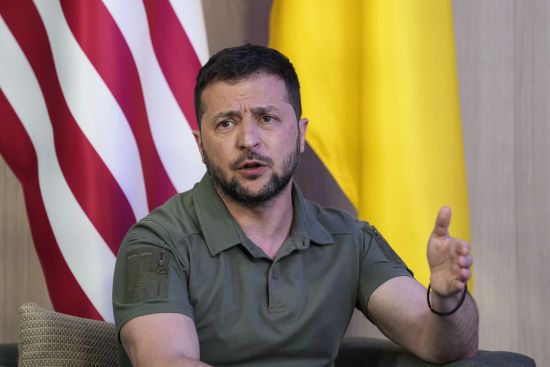 Зеленський відповів Трампу щодо війни: “Якщо є реальний план, покажи нам”