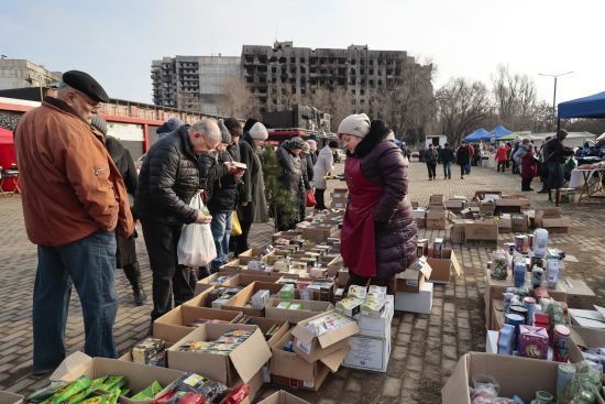 “Для окупантів несподівано настала зима”: Маріуполь досі без опалення 