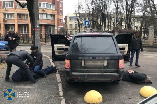 В Києві шахраї вимагали з родичів військовополонених воїнів ЗСУ гроші (фото)