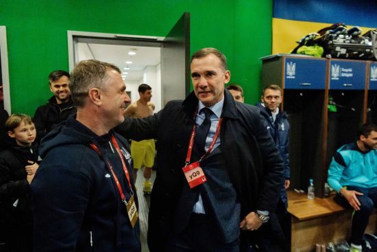 Андрій Шевченко в роздягальні зворушливо привітав збірну України з виходом на Євро-2024