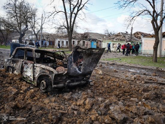 “Повністю немає будинку”: очевидці про наслідки російської атаки на Миколаїв