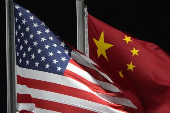 Китай заявив про наростання “негативних факторів” у відносинах зі США