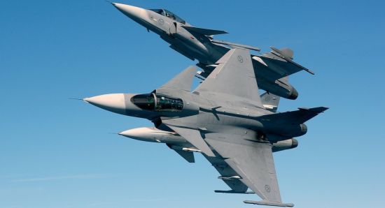 Друге місце після F-16: експерт з авіації розповів про винищувачі, які може отримати Україна