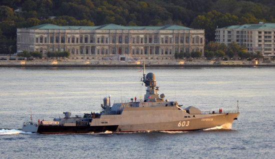 Пожежа на ракетному кораблі “Серпухов”: у ВМС ЗСУ розповіли про пошкодження судна