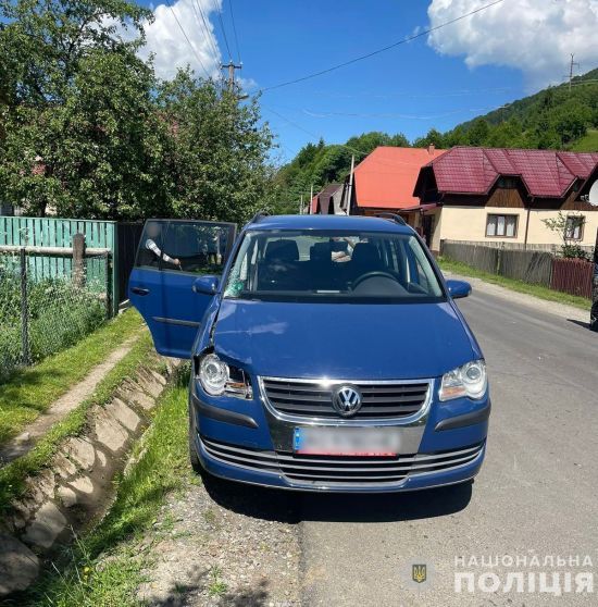 На Закарпатті 17-річна водійка на смерть збила дитину 