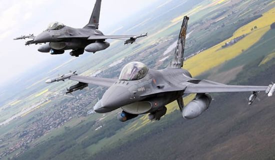 Україна мала отримати літаки F-16 ще два роки тому: генерал США про роль винищувачів у війні