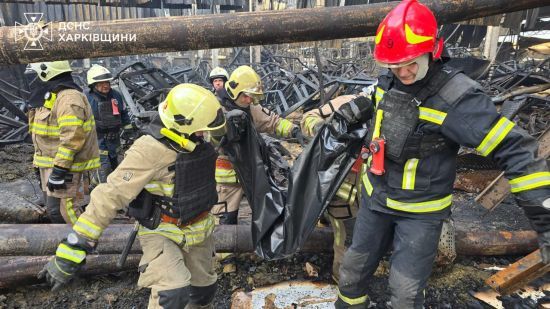 Удар РФ по Харкову: під завалами гіпермаркету можуть бути 17 людей, серед них – дитина