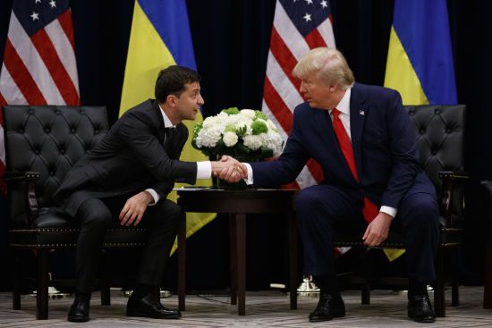 Весь 2025 рік буде дуже важким: Time про план України у разі перемоги Трампа