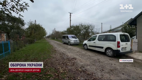 У Рівному вкрали авто і тікали від поліції: те, хто був за кермом, здивувало усіх (фото, відео)